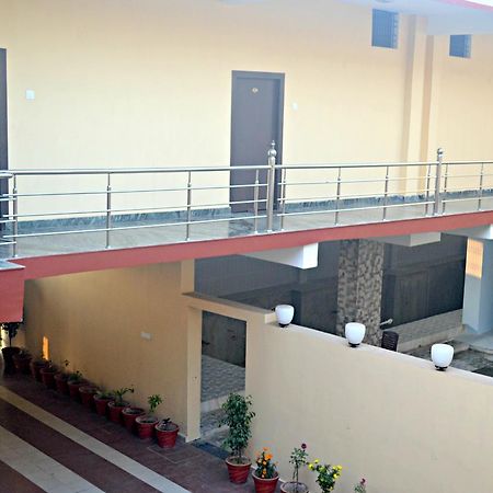 Hotel Bhammars Balangir Bagian luar foto