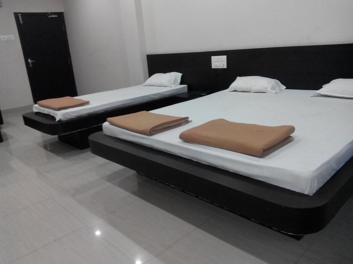 Hotel Bhammars Balangir Ruang foto