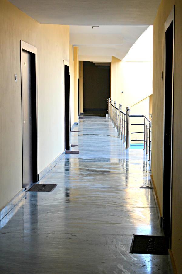 Hotel Bhammars Balangir Bagian luar foto