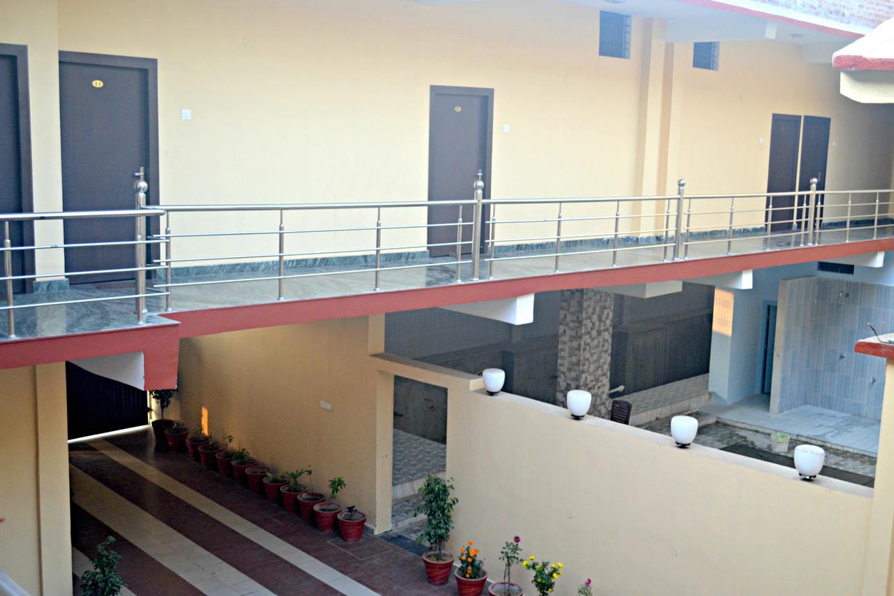 Hotel Bhammars Balangir Bagian luar foto