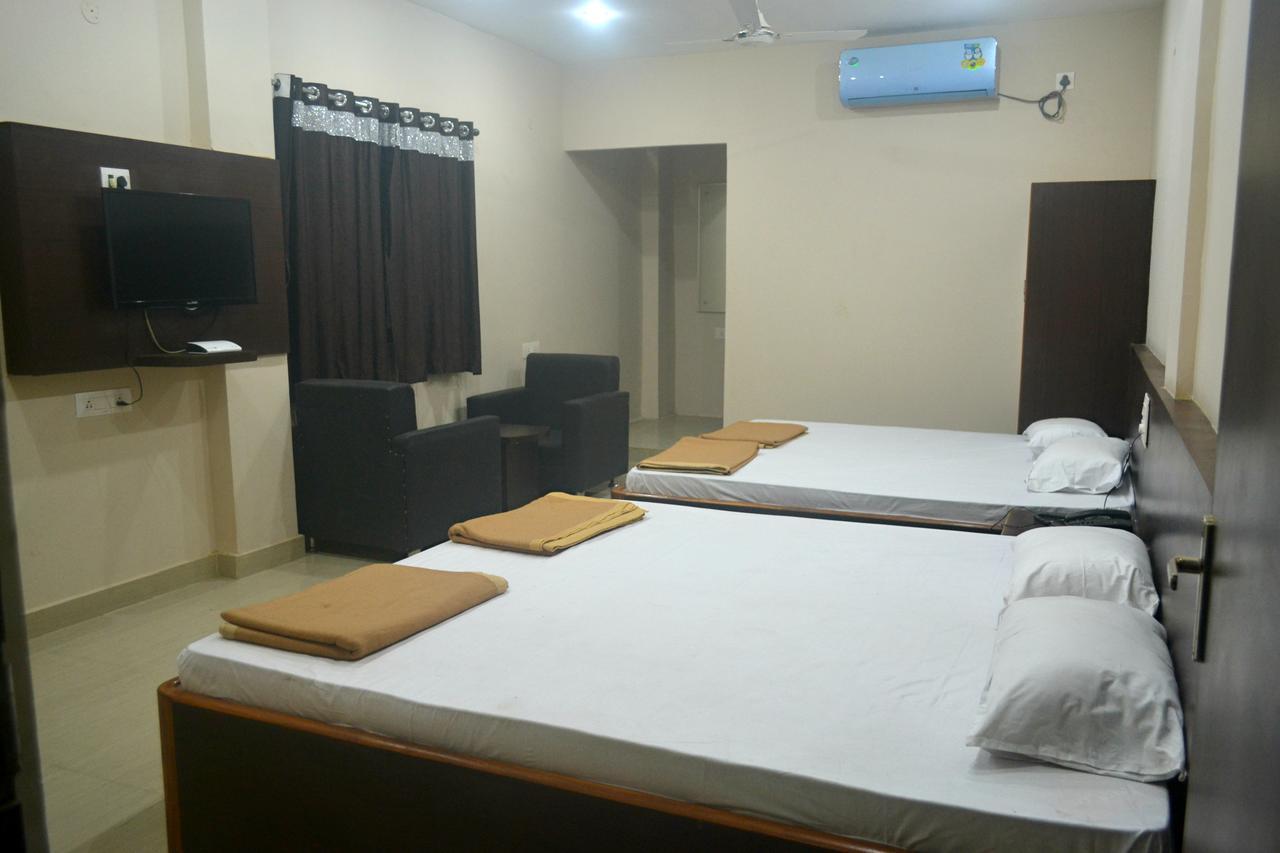 Hotel Bhammars Balangir Ruang foto